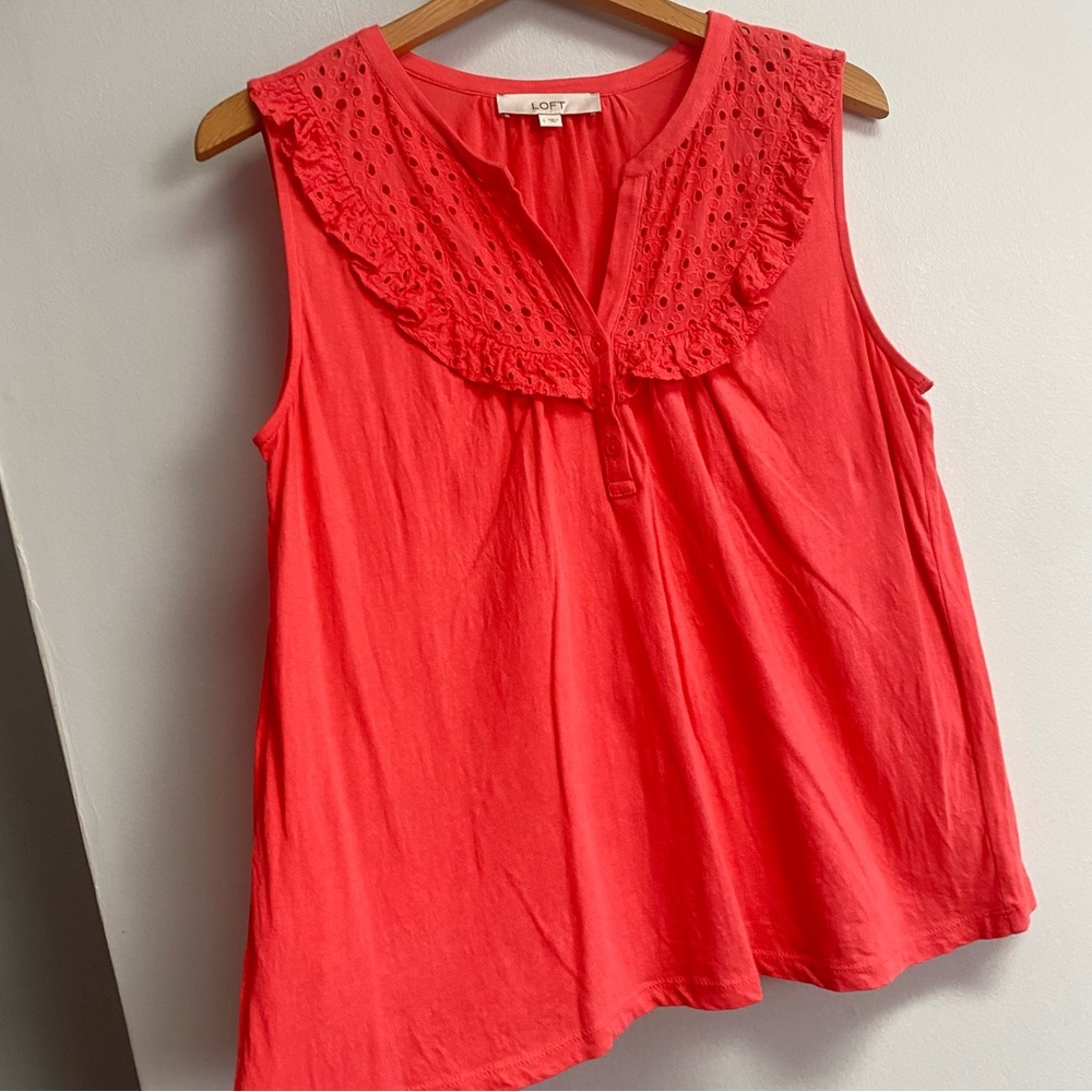 LOFT SLEEVELESS TOP - LARGE - Picture 3 of 7